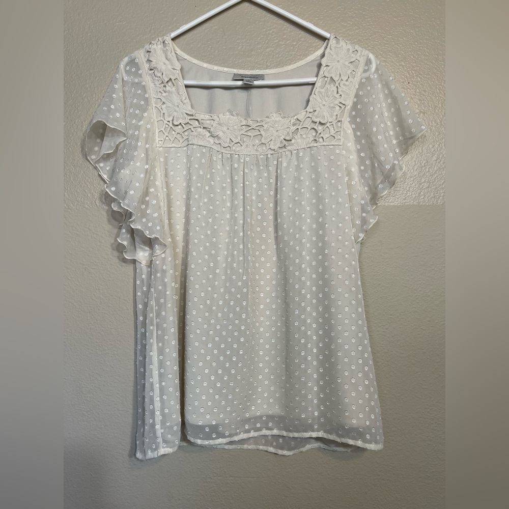 Cream Polka Dot fairycore Lace Trim Blouse size Medium NWT
